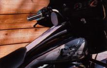 Full Dressed Bike Sideview Tank